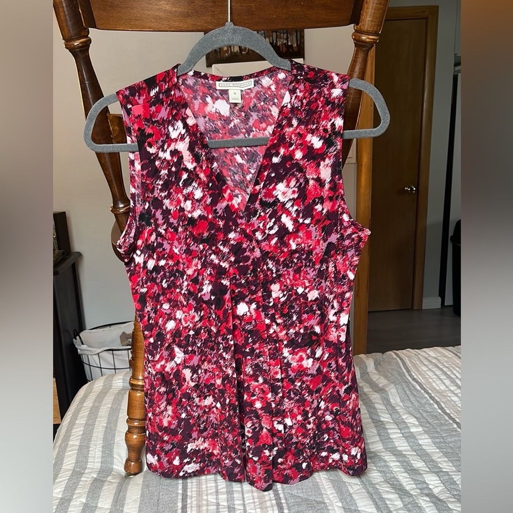Red and Purple Sleeveless Blouse